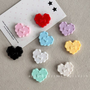 Love-themed cookie bead