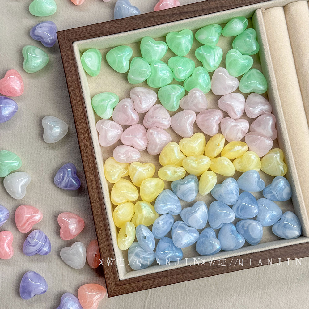 Luminous heart beads