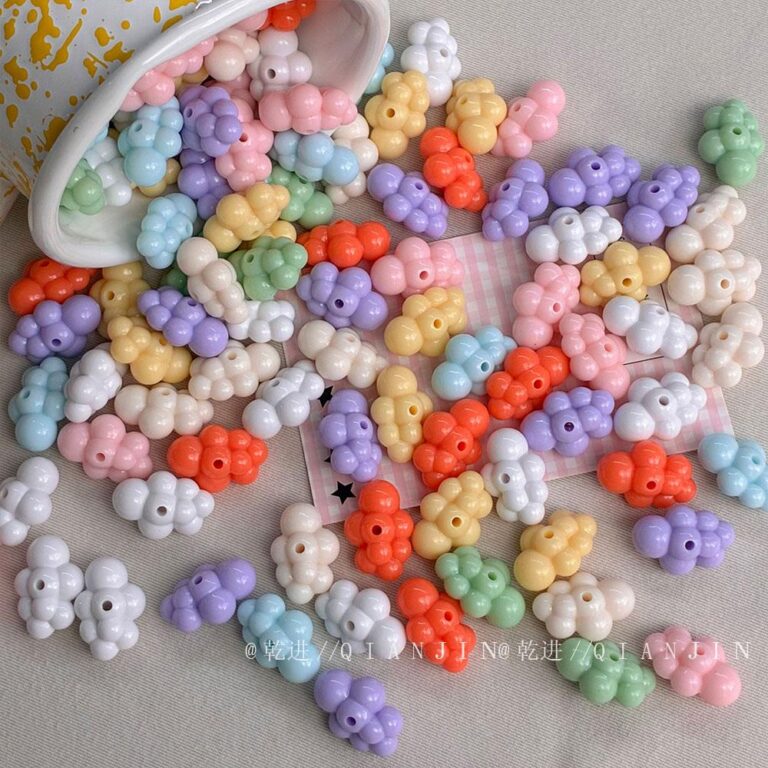 Solid Color Acrylic Beads cloud bead
