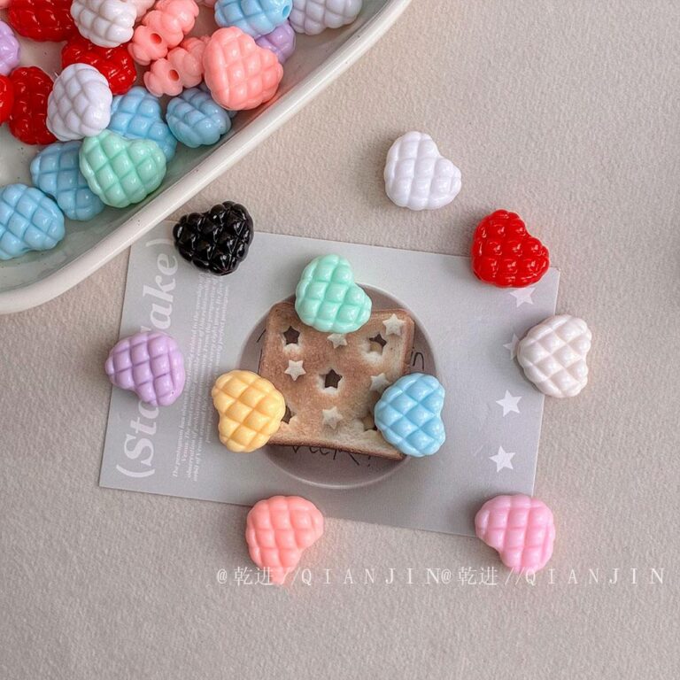 Solid Color Acrylic Beads heart beads
