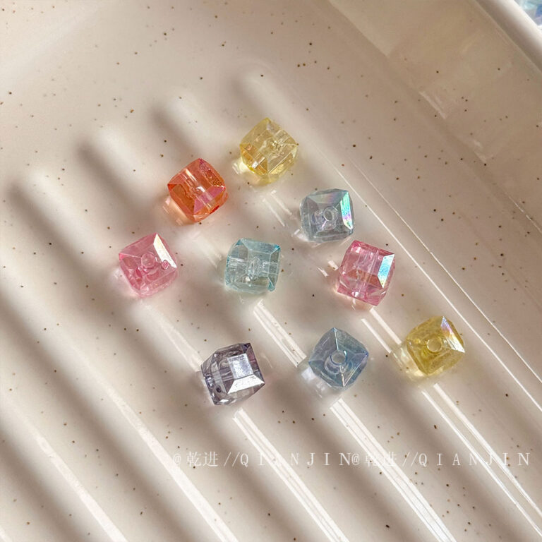 Transparent Iridescent Plated Beads 8*8mm cube beads
