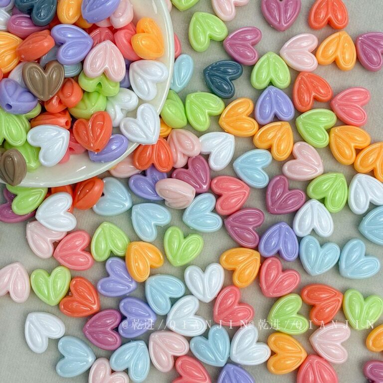 Solid Color Acrylic Beads heart beads