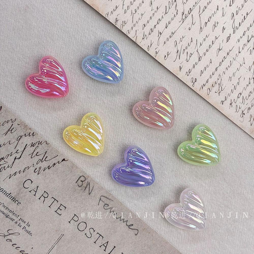 High-Quality UV Beads Light-changing wavy heart beads