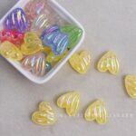 High-Quality UV Beads Light-changing wavy heart beads
