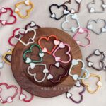 Solid Color Acrylic Beads heart beads-654