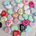 Solid Color Acrylic Beads Solid color dripping oil heart-695