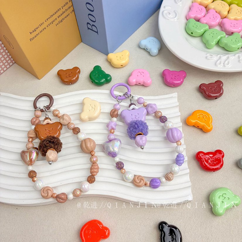 High-Quality UV Beads Cute painted bear