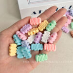 Solid Color Acrylic Beads Beads in the shape of cream