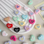 Solid Color Acrylic Beads Solid color dripping oil heart-695