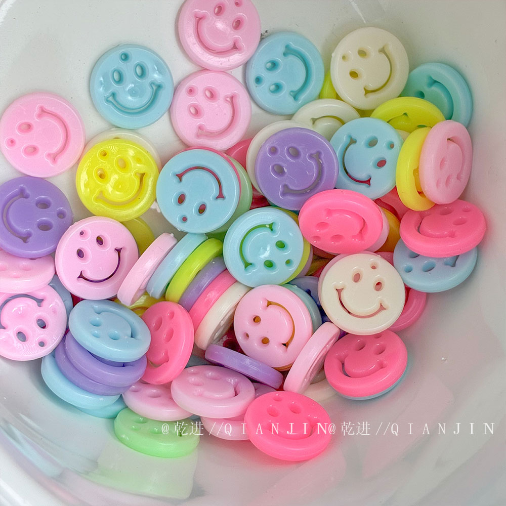 Plastic beads Plastic smiley face beads