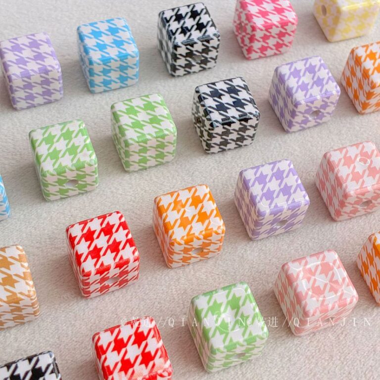 Printed bead 14mm houndstooth beads