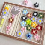 Printed bead Polka dot large flowers