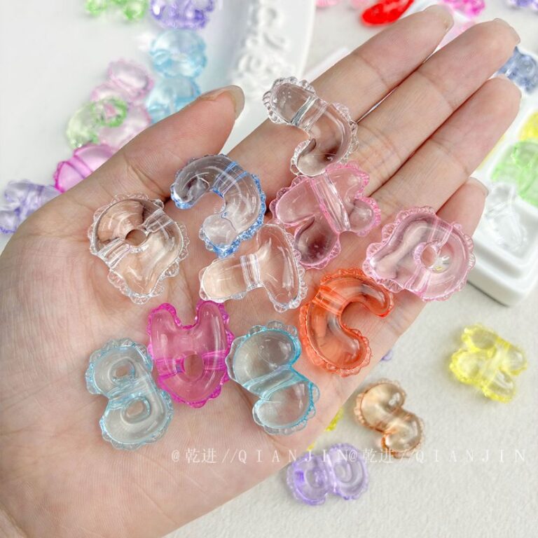 Transparent Acrylic Beads Transparent lace letters