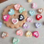 Solid Color Acrylic Beads Love-themed cookies