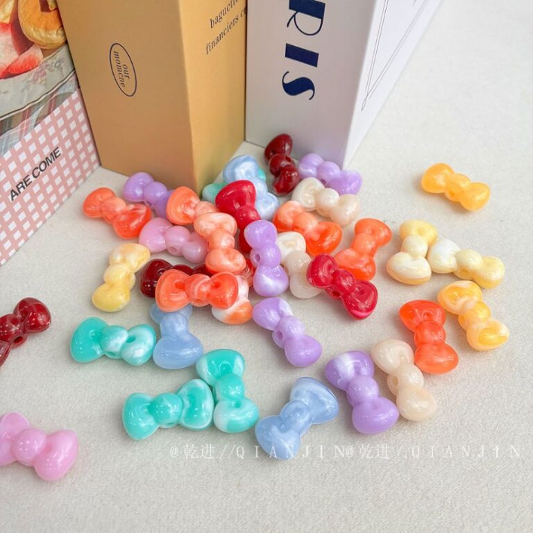 Solid Color Acrylic Beads Two-colored bowknot beads