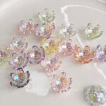Flower & Leaf Shaped Charms High-quality fine sparkling claw flower