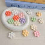 Solid Color Iridescent Plated Beads Six-petaled flower