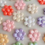 Solid Color Iridescent Plated Beads Six-petaled flower