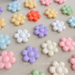 Solid Color Acrylic Beads six-petal flower-577